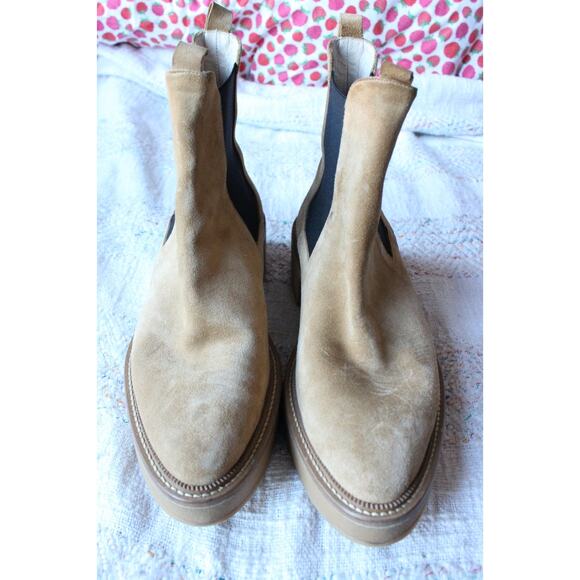 Freda Salvador Celia Suede Camel Chelsea Lug Platform Boots Size 9.5 - Picture 3 of 5